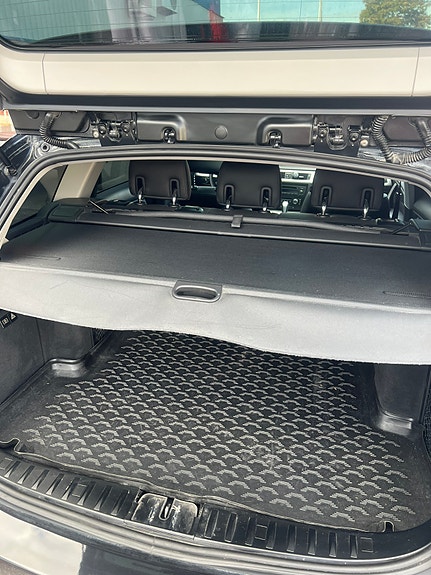 BMW 330xd 11 of 15