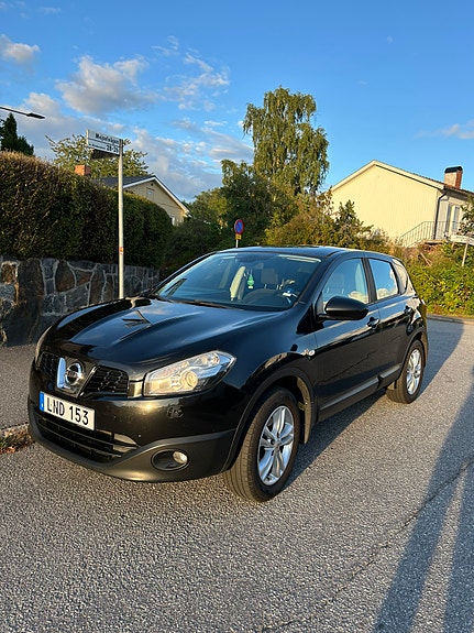 Nissan Qashqai 2 of 7