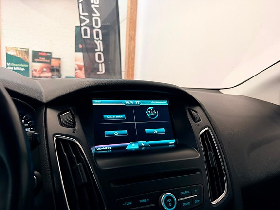 Ford Focus 10 of 17