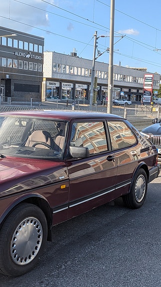 Saab 900 3 of 18