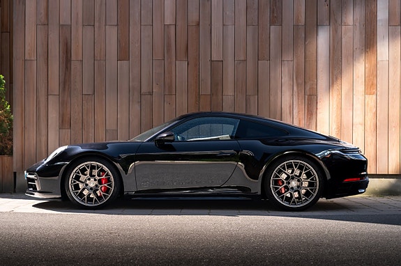 Porsche 911 6 of 30
