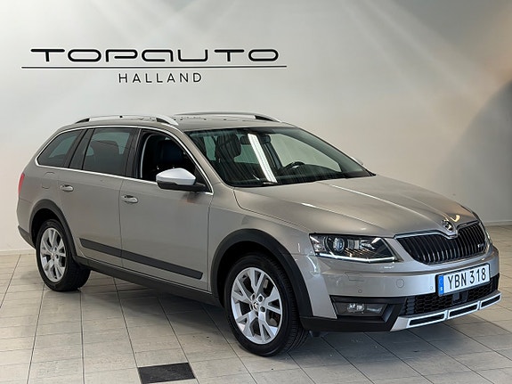 Skoda Octavia Scout 2 of 26