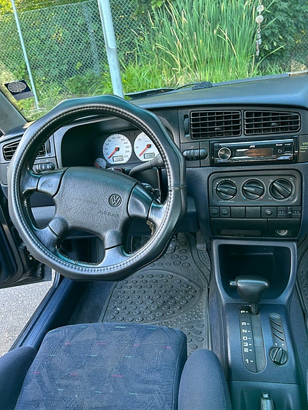 Volkswagen Golf III 9 of 11