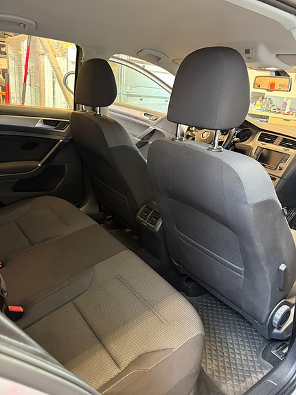 Volkswagen Golf VII 6 of 7