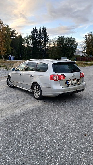 Volkswagen Passat 3 of 7