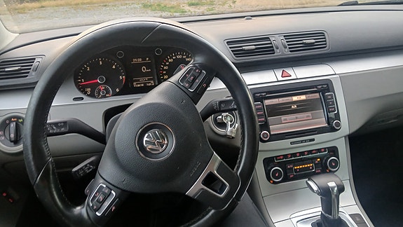 Volkswagen Passat 7 of 7