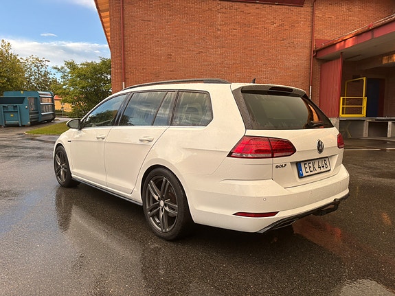 Volkswagen Golf VII 6 of 9