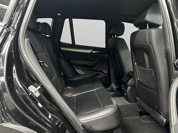 BMW X3 8 of 9