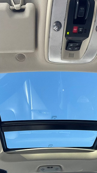 Volvo XC60 5 of 5