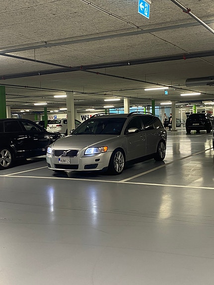 Volvo V50 10 of 17