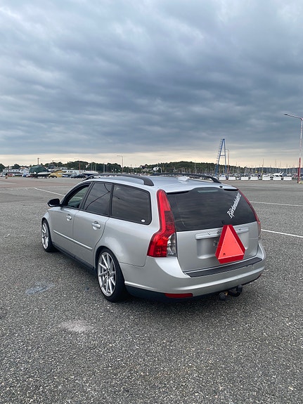 Volvo V50 12 of 17