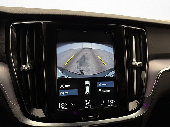 Volvo V60 18 of 29