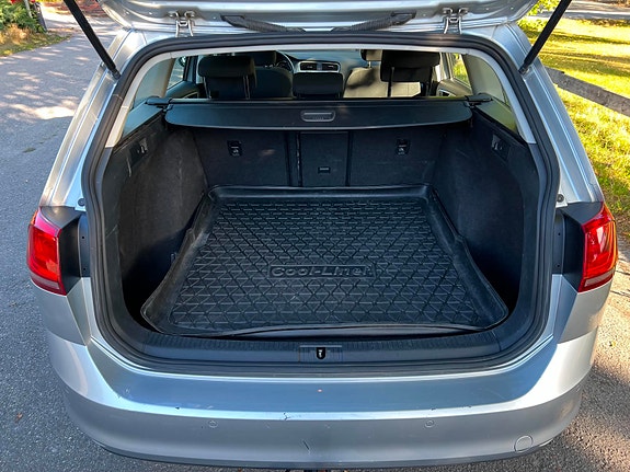 Volkswagen Golf VII 10 of 10