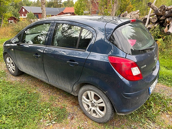 Opel Corsa 3 of 6