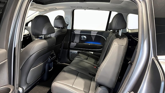 Hyundai Ioniq 9 8 of 14