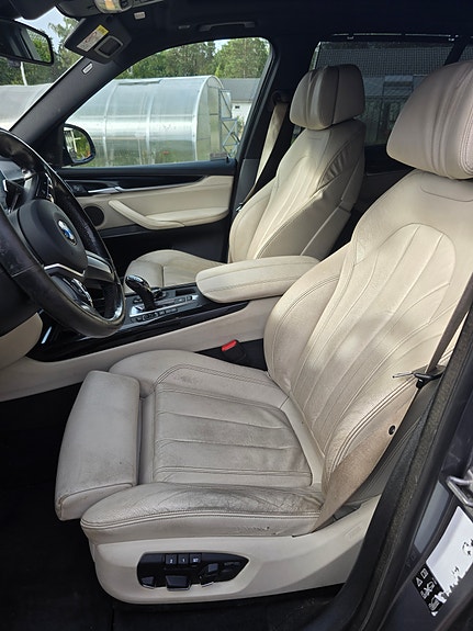 BMW X5 7 of 9