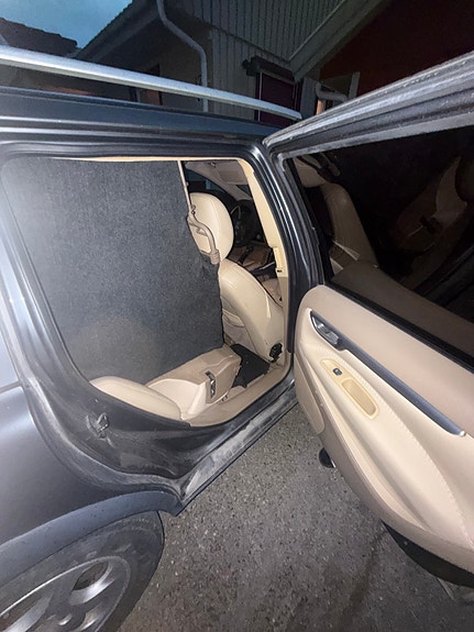 Volvo XC70 8 of 10