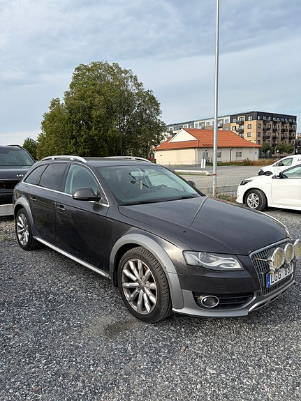 Audi A4 allroad 4 of 12