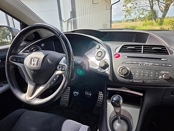 Honda Civic 4 of 7
