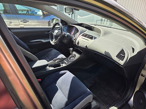 Honda Civic 5 of 7