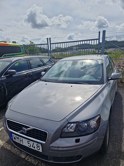 Volvo S40 5 of 6