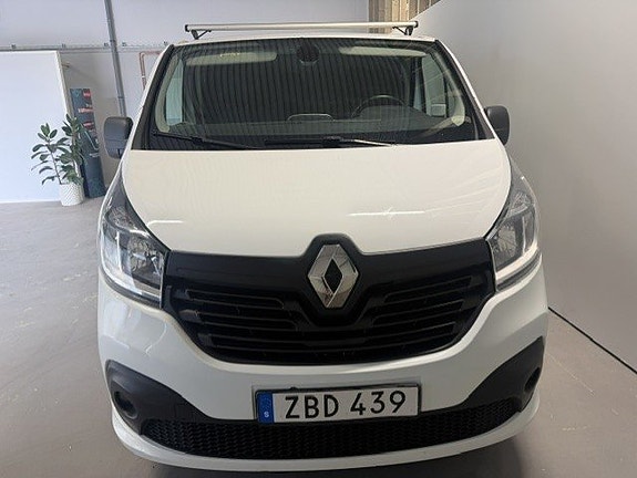 Renault Trafic 2 of 6