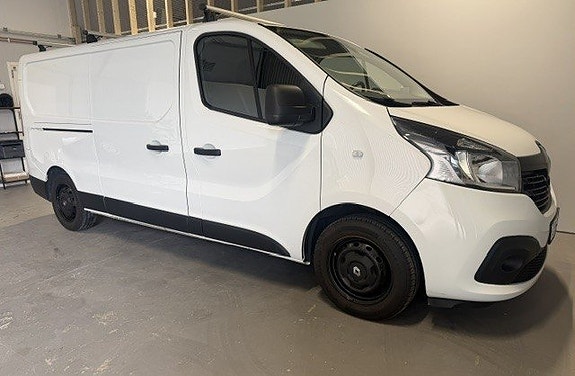 Renault Trafic 3 of 6