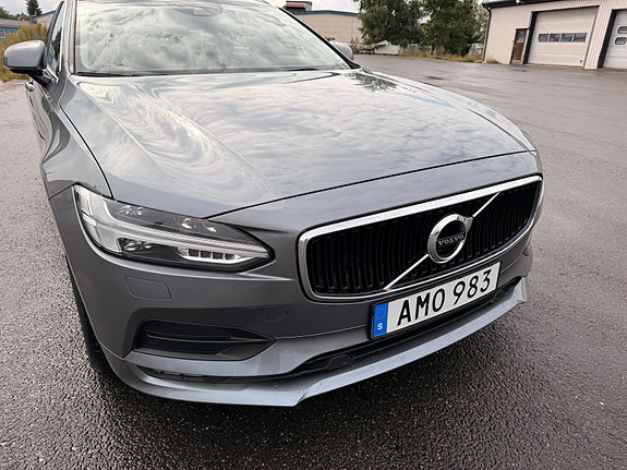 Volvo V90 11 of 22