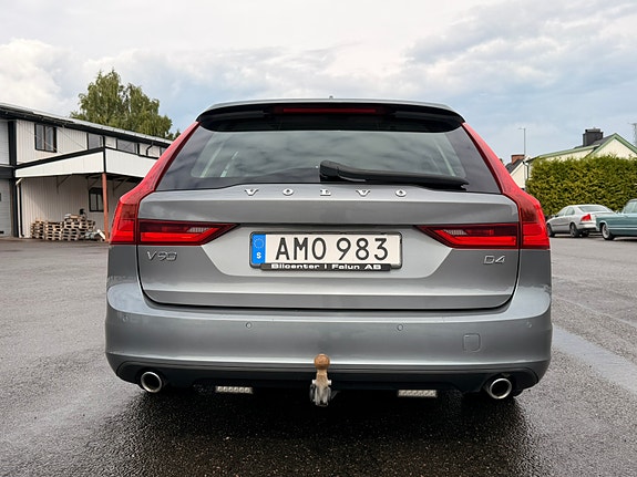 Volvo V90 19 of 22
