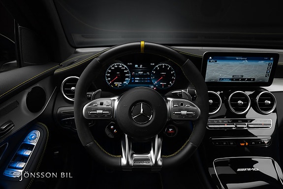 Mercedes-Benz GLC63 19 of 20