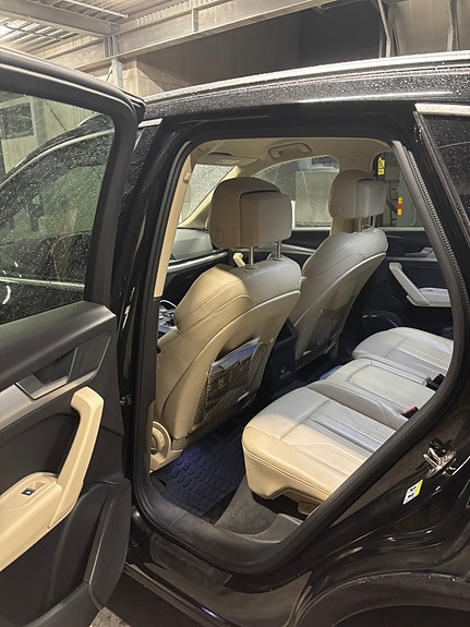 Audi Q5 7 of 13