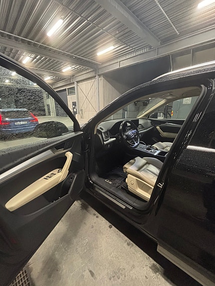 Audi Q5 5 of 13