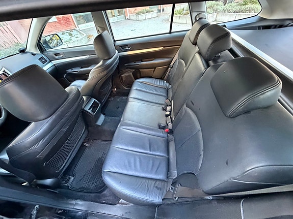 Subaru Outback 7 of 7