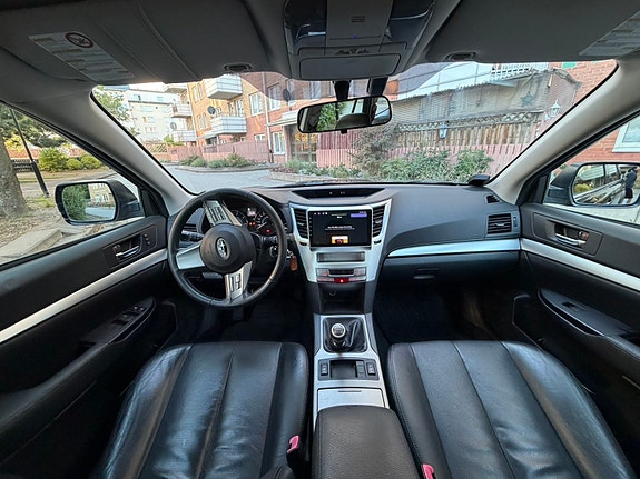 Subaru Outback 5 of 7