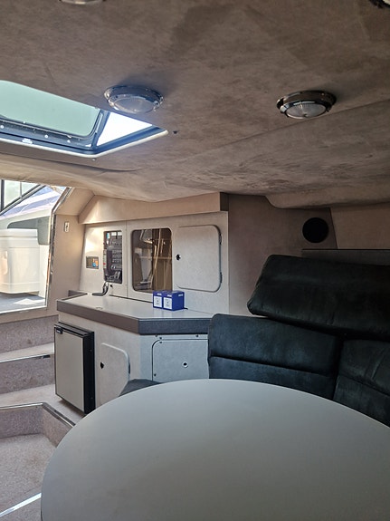 Sunseeker Thunderhawk 42 2 of 12