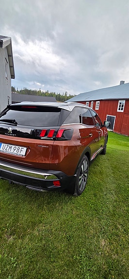 Peugeot 3008 3 of 7