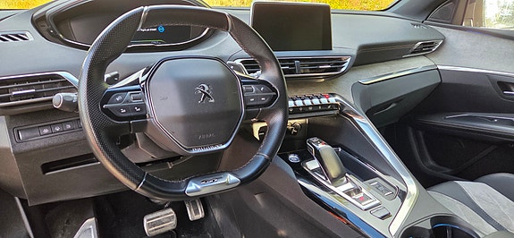 Peugeot 3008 6 of 7