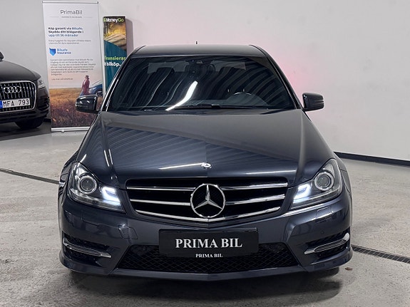 Mercedes-Benz C180 2 of 20