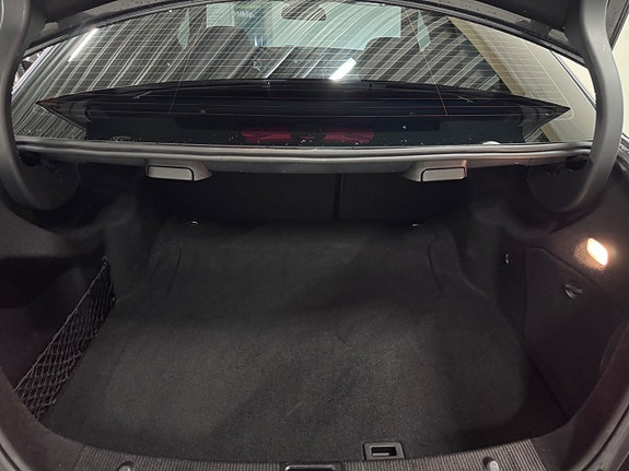 Mercedes-Benz C180 20 of 20