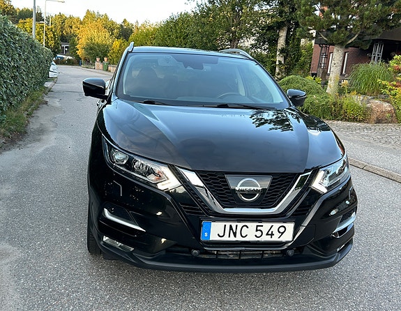 Nissan Qashqai 2 of 22