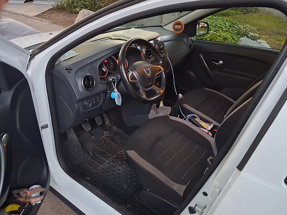 Dacia Sandero Stepway 8 of 10