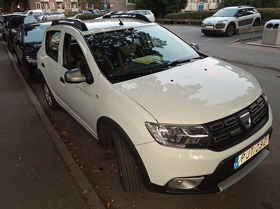 Dacia Sandero Stepway 3 of 10