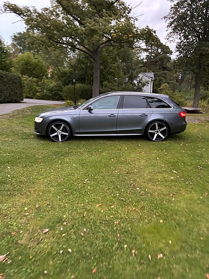 Audi A4 2 of 7