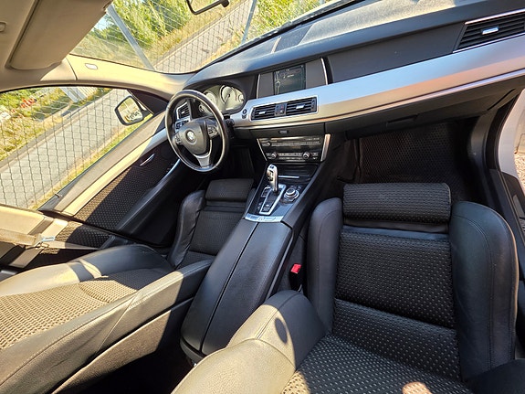 BMW 530d 4 of 9