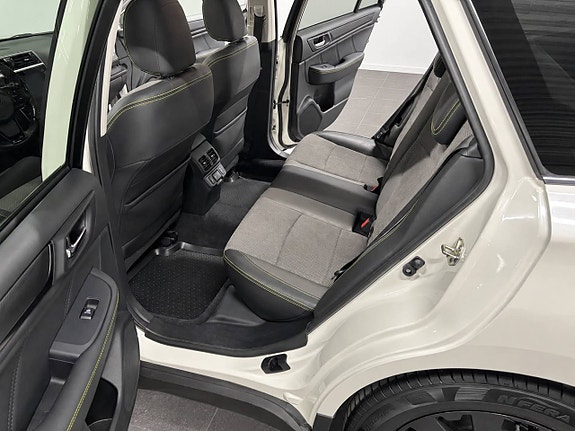 Subaru Outback 9 of 15