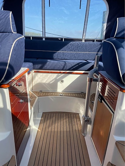 Aquador 23 DC - Mercruiser 5,0 MPi V8 - 8 of 12