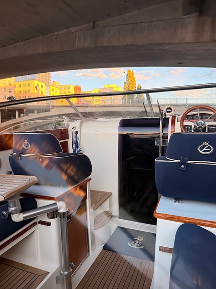 Aquador 23 DC - Mercruiser 5,0 MPi V8 - 6 of 12
