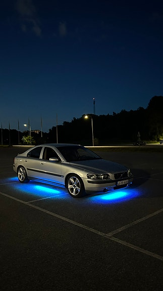 Volvo S60 3 of 11
