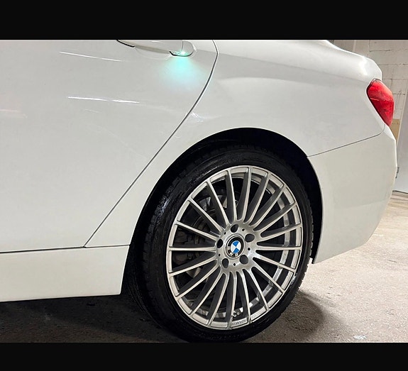 BMW 420d 5 of 7
