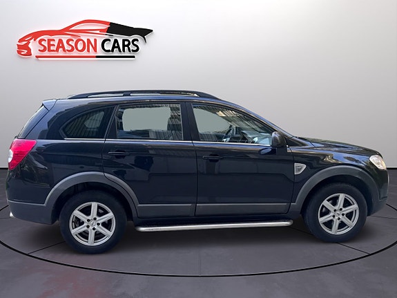 Chevrolet Captiva 3 of 9